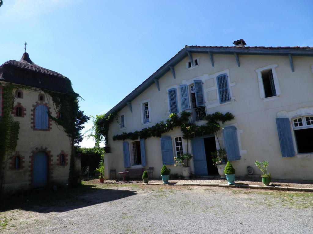 Chambres Et Table D'Hotes Manoir Capcazal De Pachiou Mimbaste 外观 照片